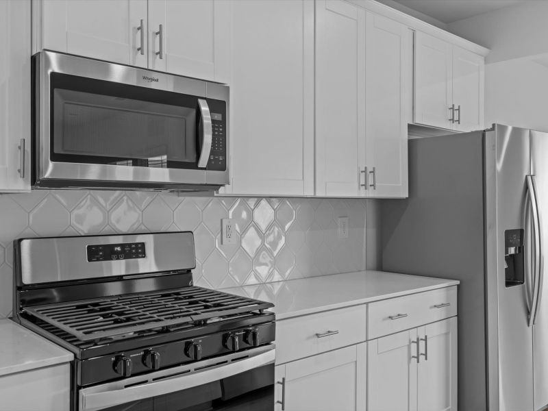 Welcome to the Dallas floorplan at Village at White Pine. Welcome to the Dallas floorplan at Village at White Pine.