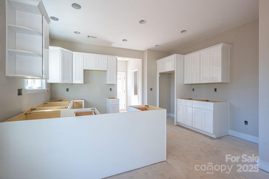 Image 42 of a home in .