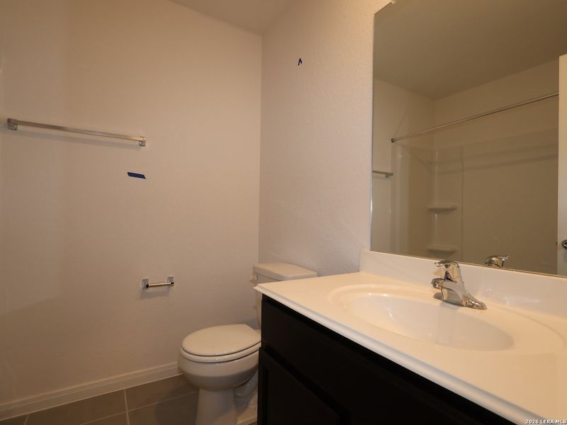 Close-up of interior finishes inside a home in Agave, San Antonio (Image 13).