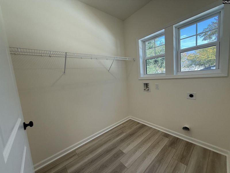 Spacious, unfurnished interior of a new home in Dunbar Village, Cayce (Image 25).