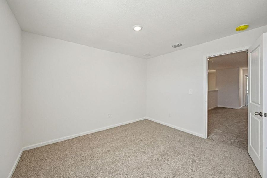 587 Salisbury Cir Fort Pier (26)