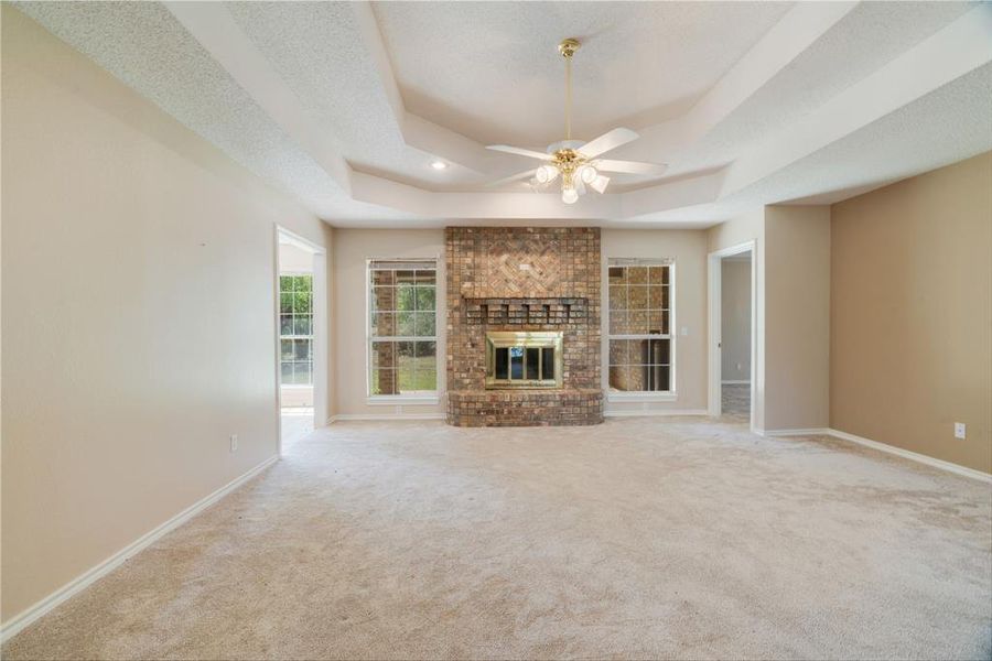 Spacious, unfurnished interior of a new home in , Reno (Image 10).