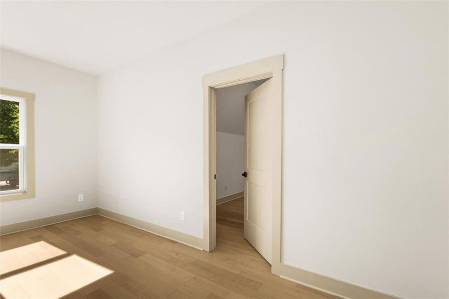 Spacious, unfurnished interior of a new home in , Hull (Image 59).