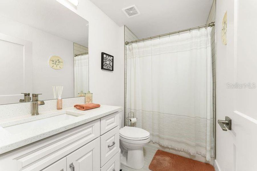 Furnished interior view inside a new home in , Port Charlotte (Image 15).