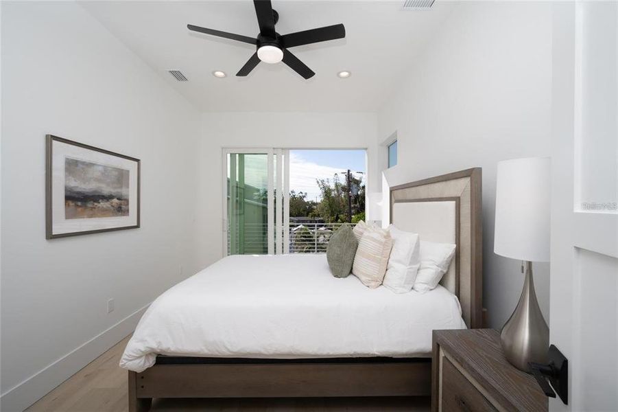 Furnished interior view inside a new home in , Sarasota (Image 11).