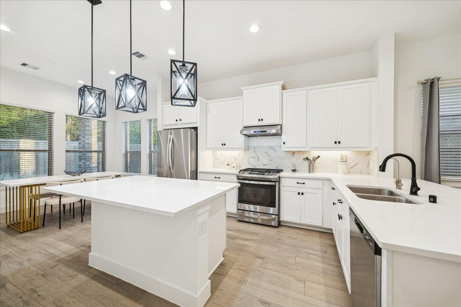 Furnished interior view inside a new home in , Conroe (Image 17).