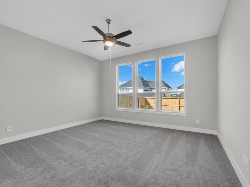Spacious, unfurnished interior of a new home in Pecan Ridge, Fulshear (Image 12).