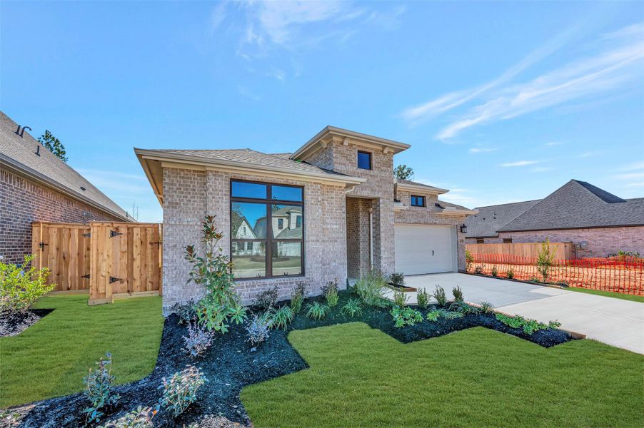 Welcome to The Jasmine by David Weekley Homes. Move-In Ready Now!