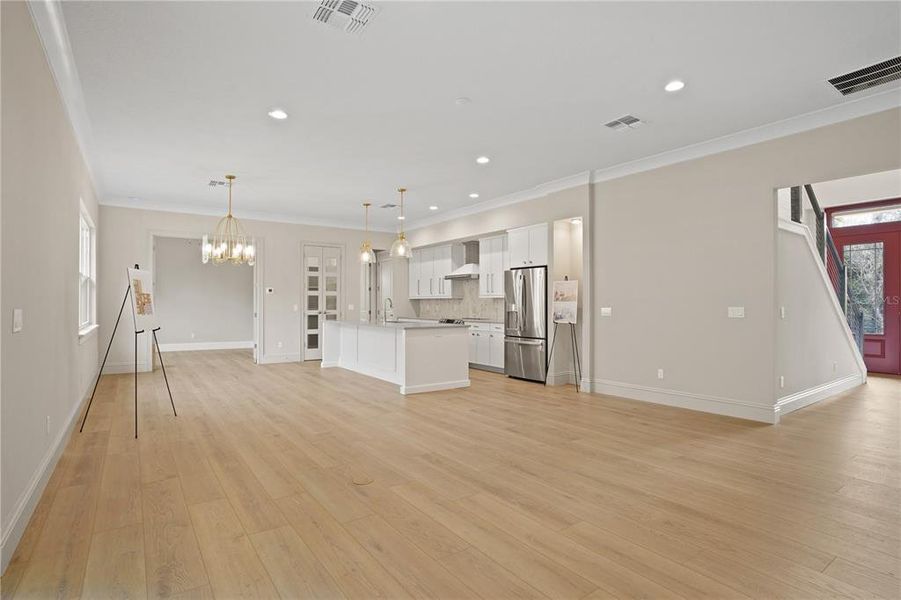 Spacious, unfurnished interior of a new home in , Apopka (Image 23).