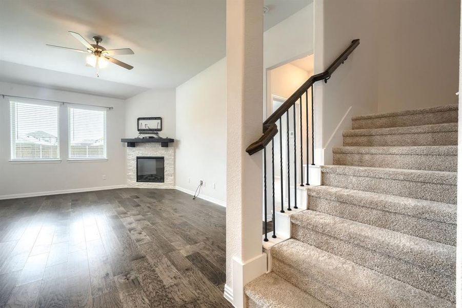 Spacious, unfurnished interior of a new home in , Crandall (Image 31).