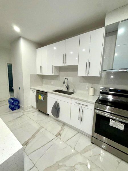 KITCHEN B 1641 KITCHEN B 1641
