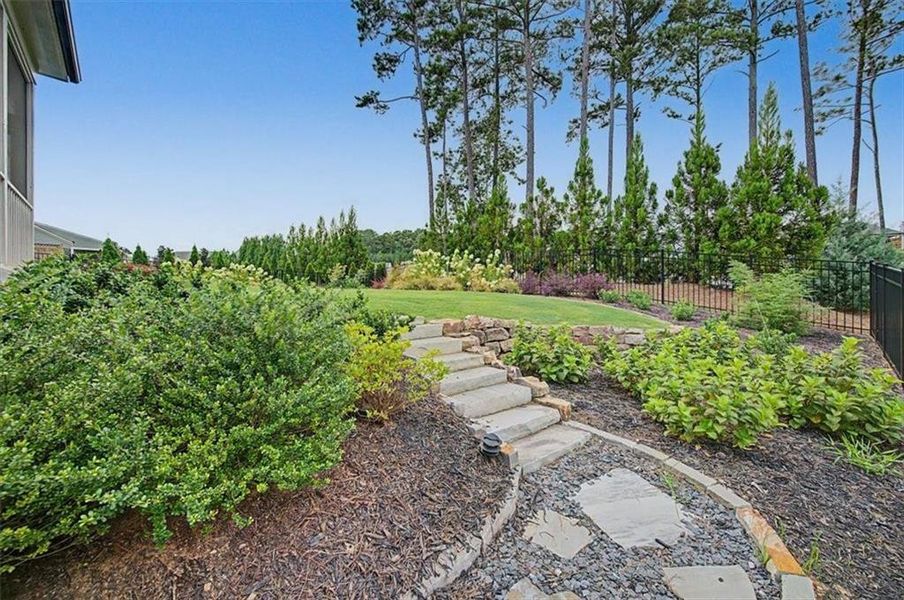 Natural landscape and outdoor views near Lakeside at River Green in Canton (Image 42).