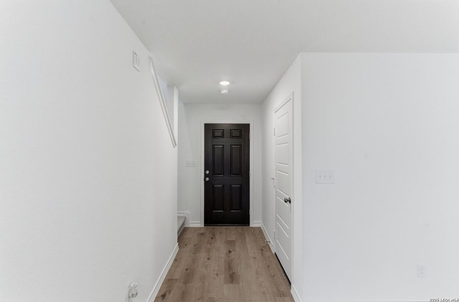 Spacious, unfurnished interior of a new home in Dove Song, Marion (Image 29).