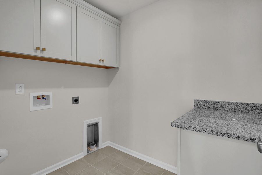 Image 47 of a home in Grand Park.