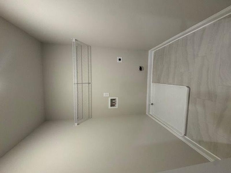 Spacious, unfurnished interior of a new home in Underwood Crossing, Covington (Image 9).