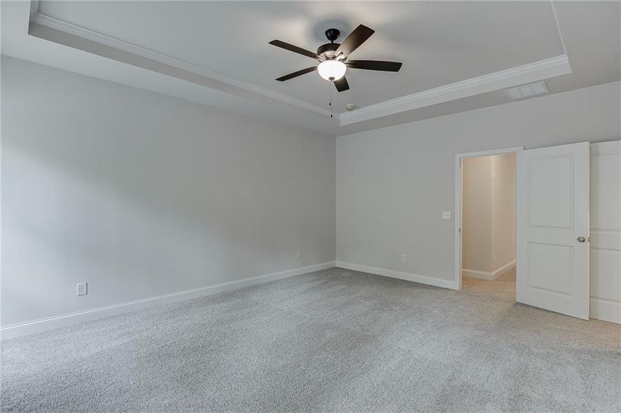 Spacious, unfurnished interior of a new home in , Sugar Hill (Image 36).