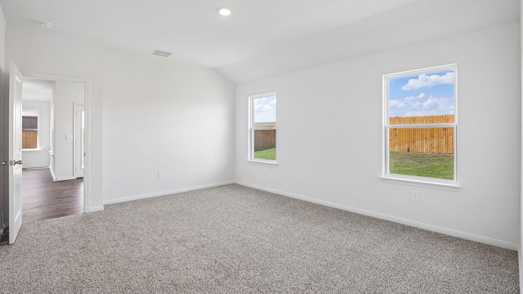 Spacious, unfurnished interior of a new home in Prairie Lakes, Buda (Image 48).