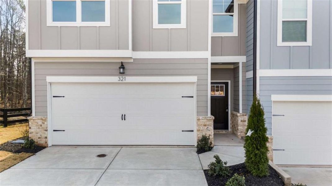 Exterior details and patio area of a home in , Conyers (Image 23).