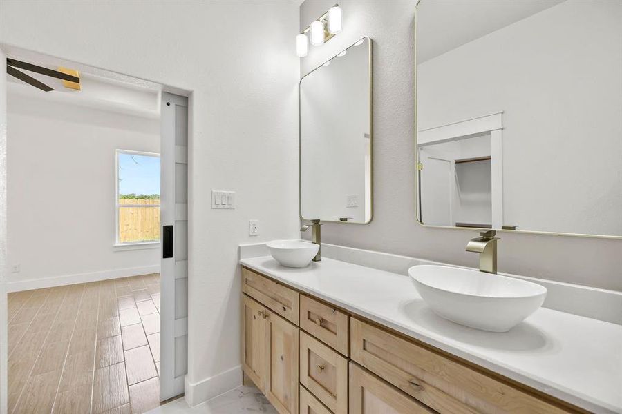 Furnished interior view inside a new home in , Sansom Park (Image 12).