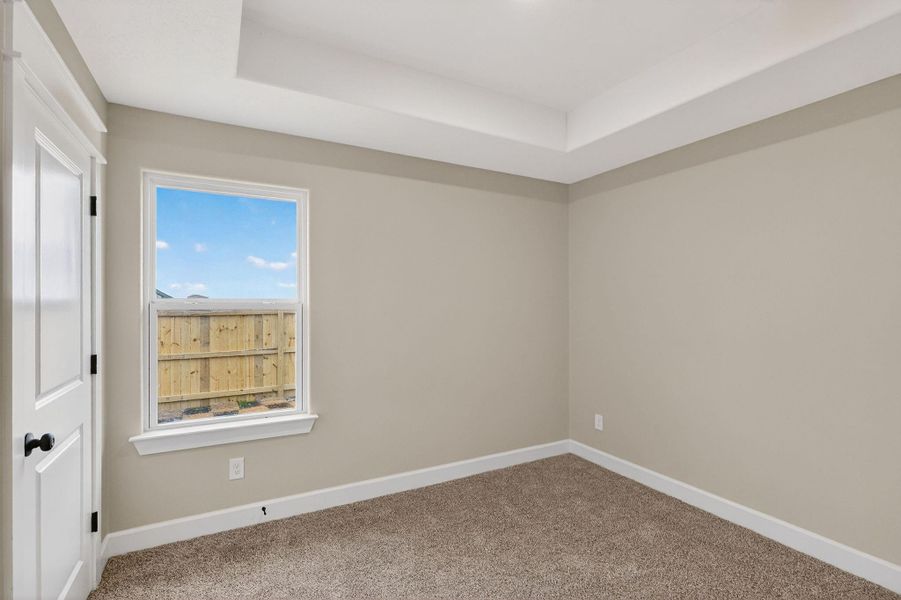 Spacious, unfurnished interior of a new home in , Snook (Image 19).