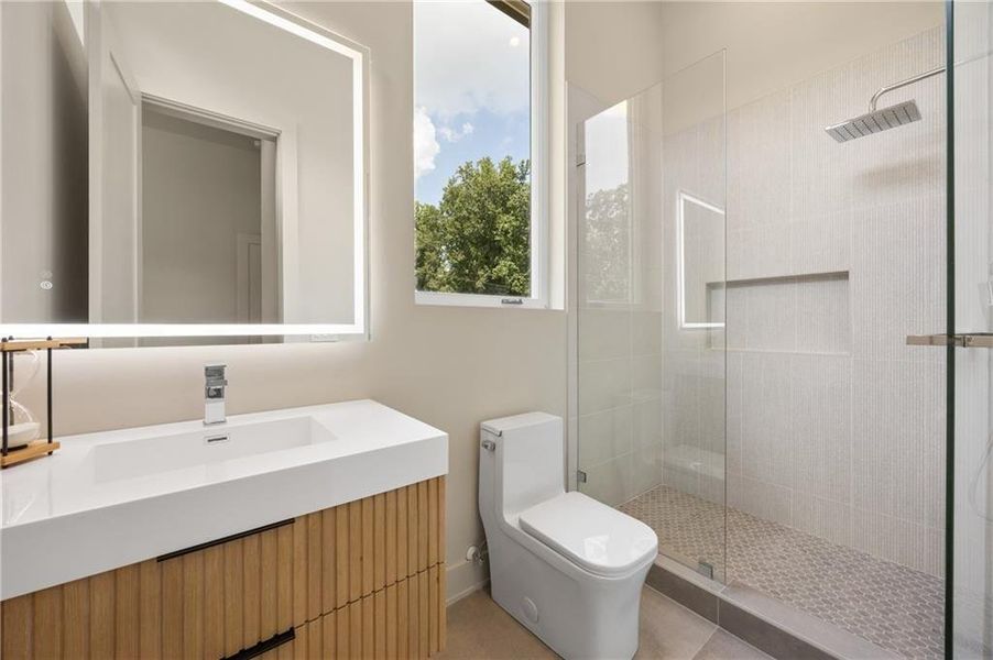 Furnished interior view inside a new home in , Sandy Springs (Image 47).