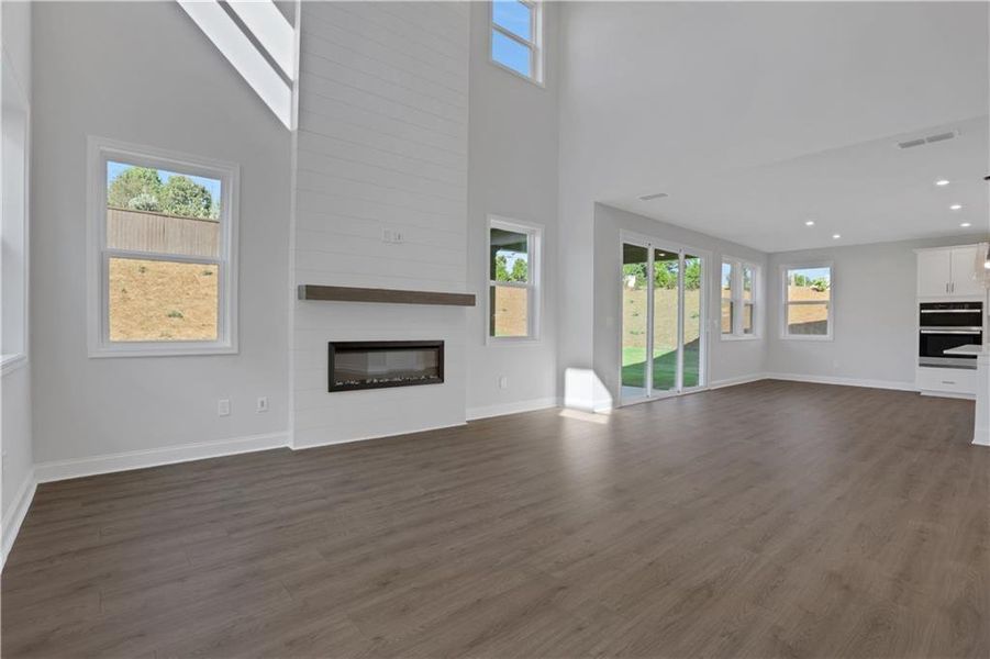Spacious, unfurnished interior of a new home in The Paddocks at Doc Hughes, Buford (Image 38).