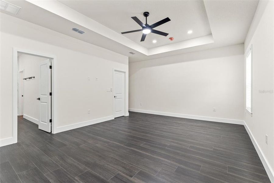 Spacious, unfurnished interior of a new home in , Weeki Wachee (Image 56). Spacious, unfurnished interior of a new home in , Weeki Wachee (Image 56).