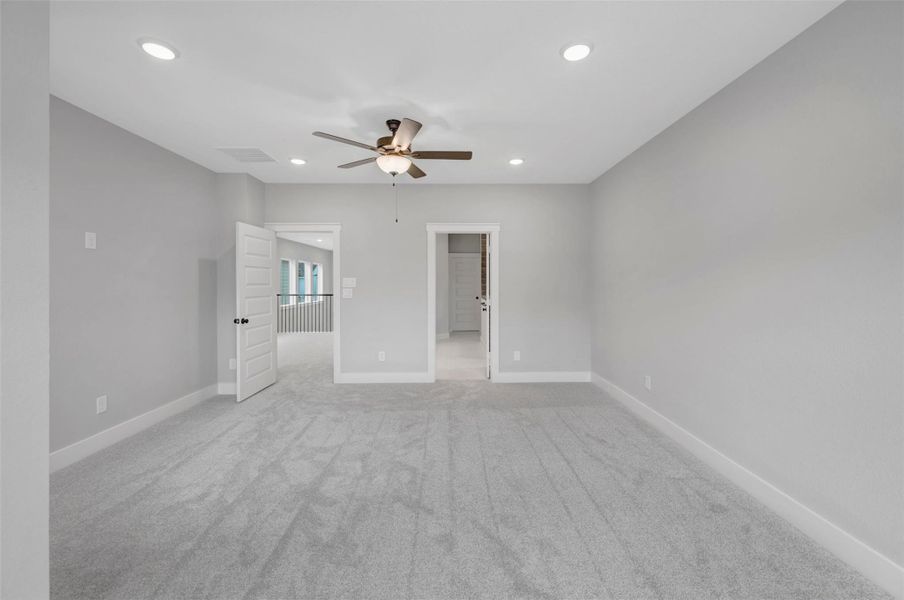 Spacious, unfurnished interior of a new home in , Montgomery (Image 39).