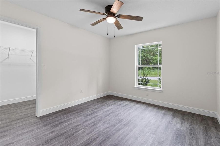 Spacious, unfurnished interior of a new home in , Dunnellon (Image 29).