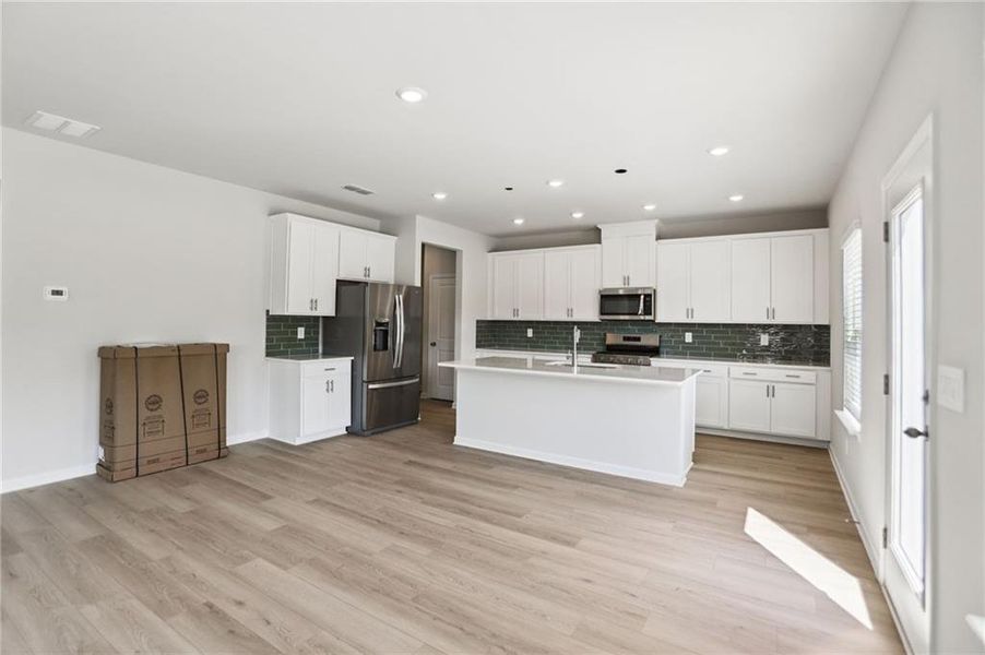 Furnished interior view inside a new home in Creekside at Oxford Park, Fairburn (Image 8). Furnished interior view inside a new home in Creekside at Oxford Park, Fairburn (Image 8).