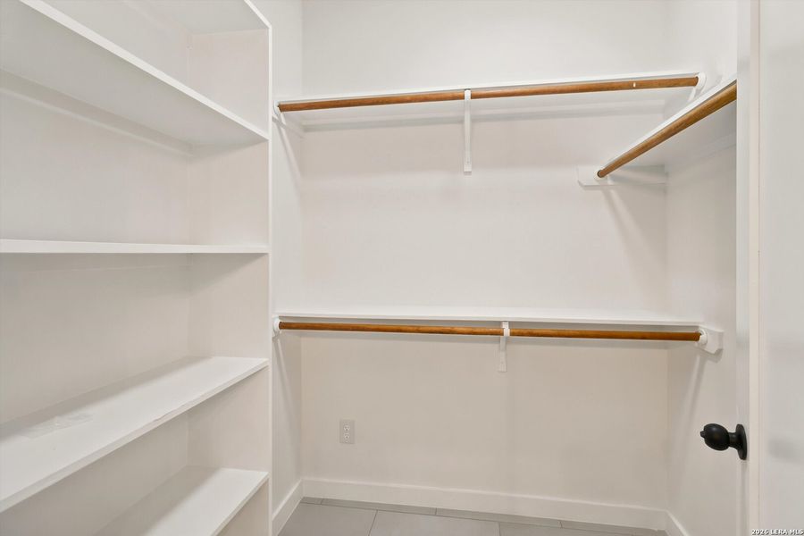Image 19 of a home in .