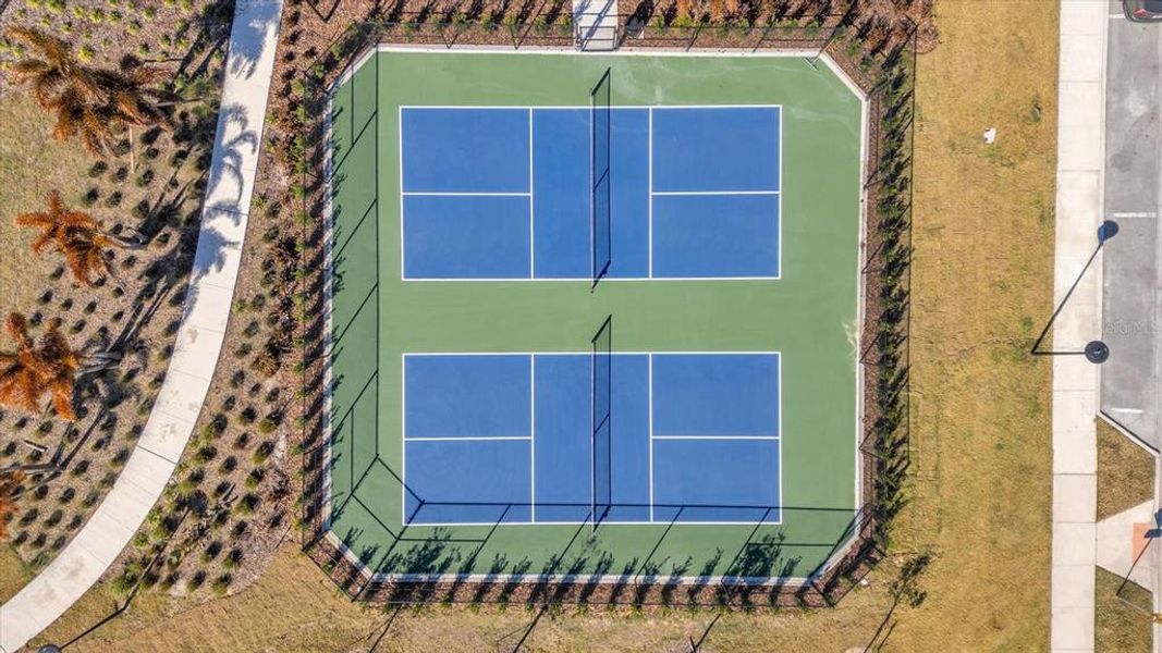 Community amenities in Tohoqua Reserve, Kissimmee (Image 41).