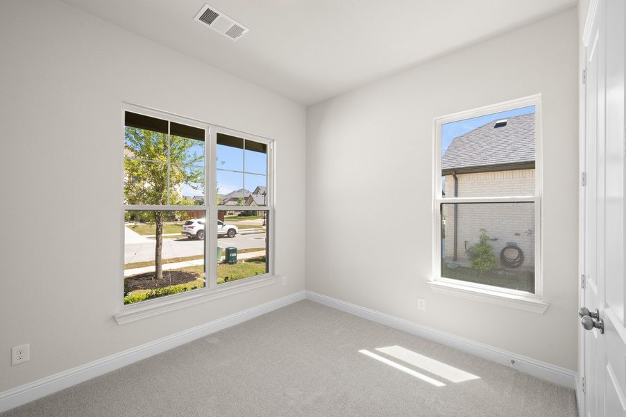 Spacious, unfurnished interior of a new home in Bridgewater, Midlothian (Image 23).
