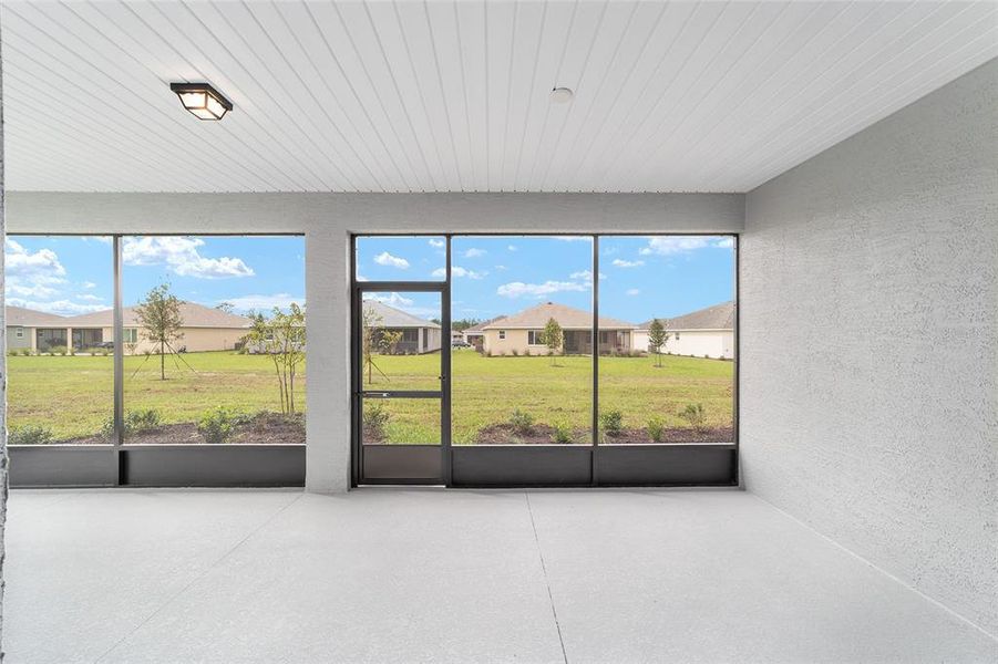 Exterior details and patio area of a home in , Ocala (Image 25). Exterior details and patio area of a home in , Ocala (Image 25).