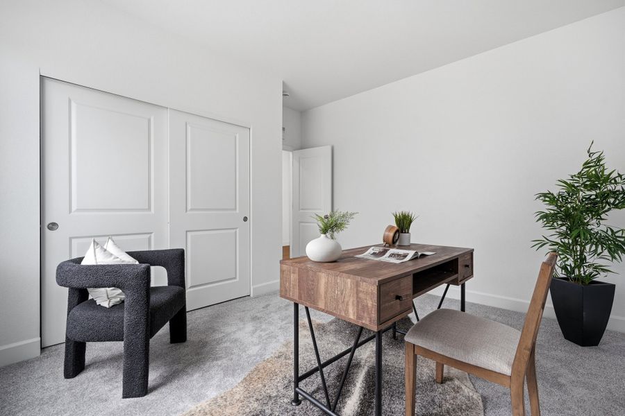 Furnished interior view inside a new home in Trailstone, Arvada (Image 18). Furnished interior view inside a new home in Trailstone, Arvada (Image 18).