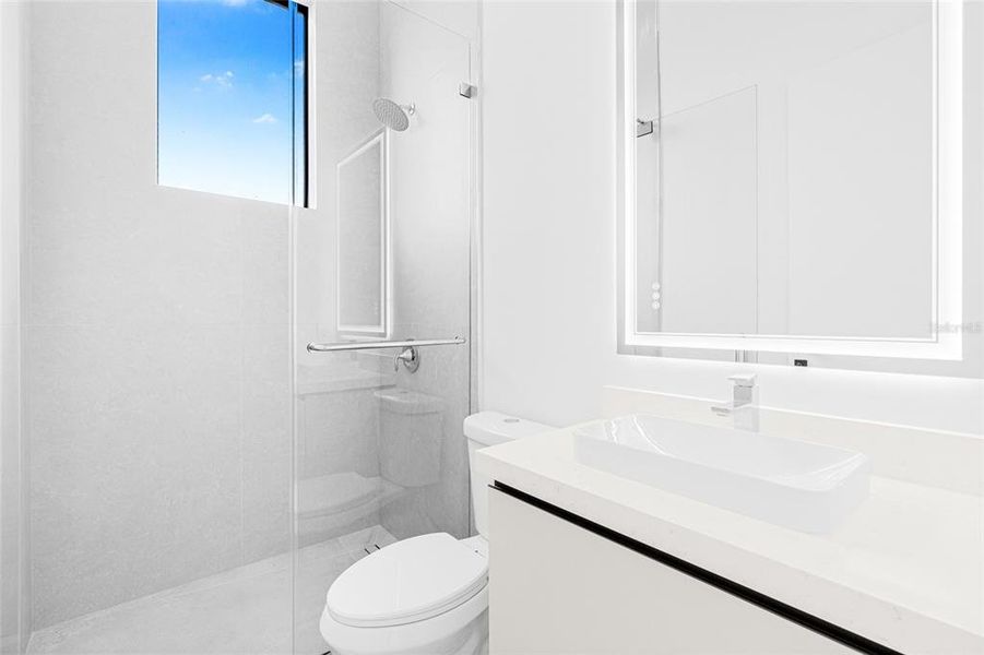 Furnished interior view inside a new home in , Port Charlotte (Image 15).