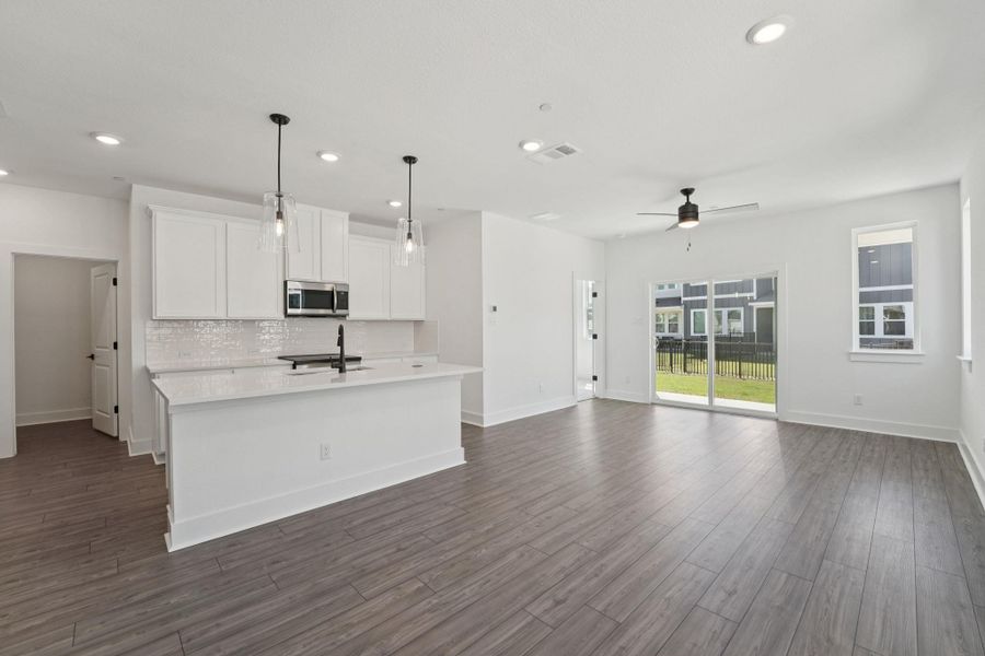 Image 27 of a home in Avery Centre.