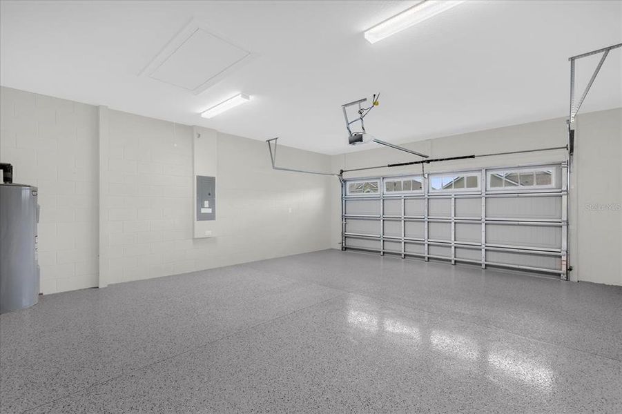 Spacious, unfurnished interior of a new home in Lake James, Lakeland (Image 17). Spacious, unfurnished interior of a new home in Lake James, Lakeland (Image 17).