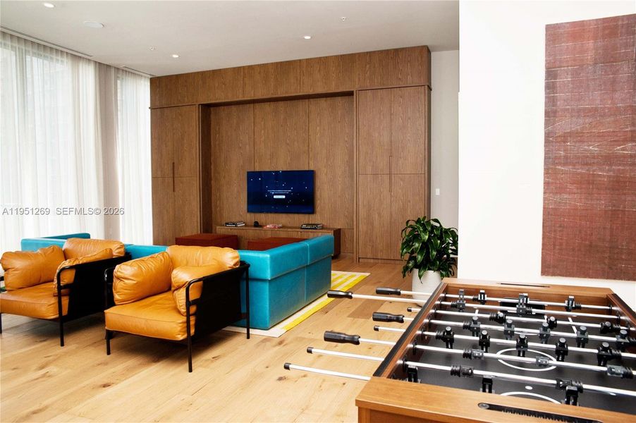 Community amenities in , Miami (Image 25).