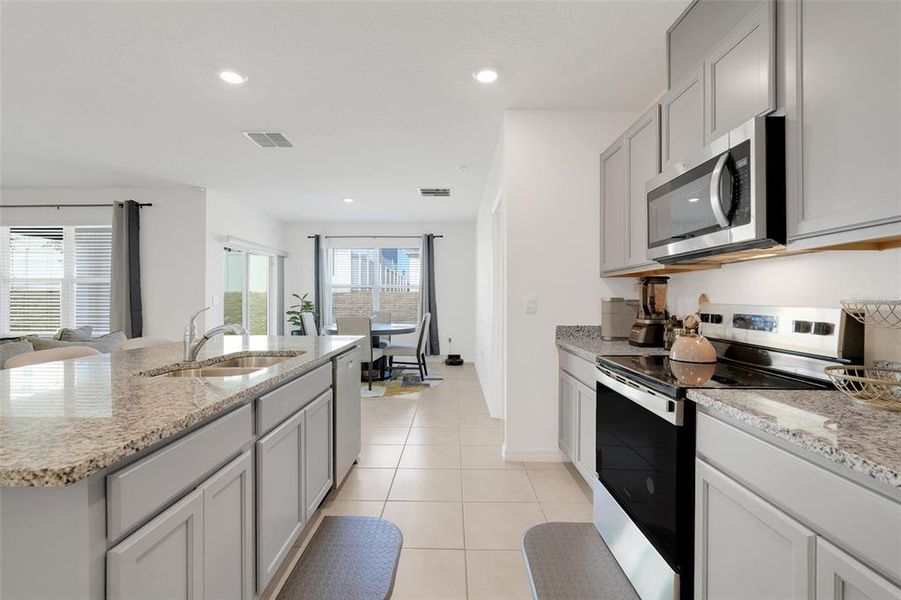Furnished interior view inside a new home in Westridge Park, Zellwood (Image 24).