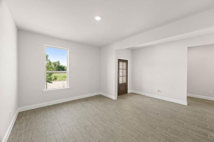 Spacious, unfurnished interior of a new home in , Midlothian (Image 28). Spacious, unfurnished interior of a new home in , Midlothian (Image 28).