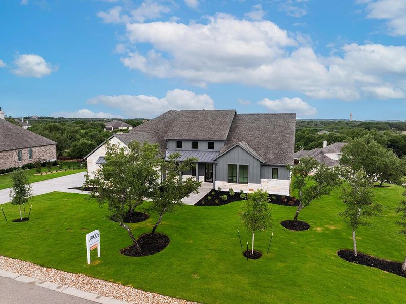 Danielle B Danielle B