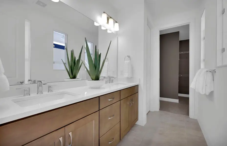 Furnished interior view inside a new home in Wingate Landing, Jacksonville (Image 21).