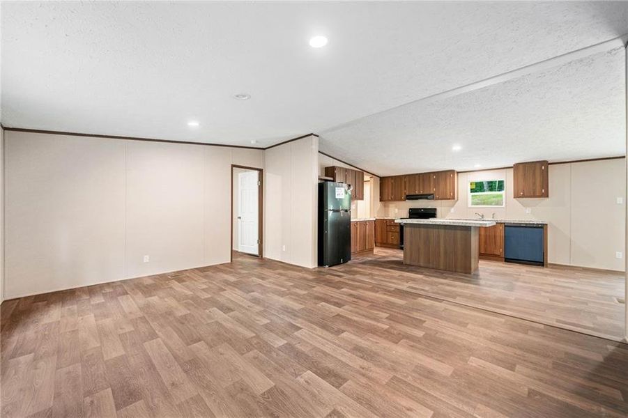 Spacious, unfurnished interior of a new home in , Ellijay (Image 13). Spacious, unfurnished interior of a new home in , Ellijay (Image 13).