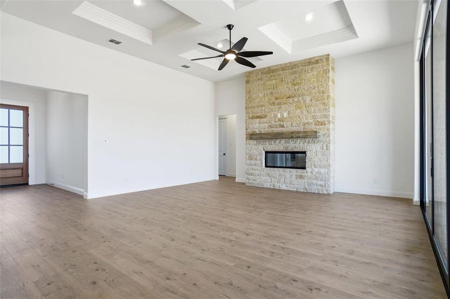 Spacious, unfurnished interior of a new home in , Godley (Image 35).