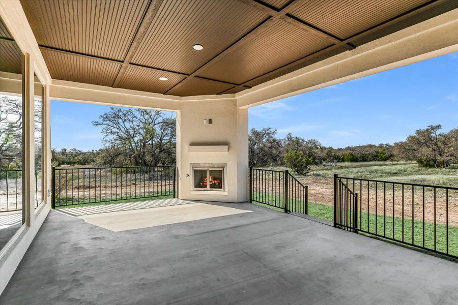 Exterior details and patio area of a home in Leander Estates, Leander (Image 3).