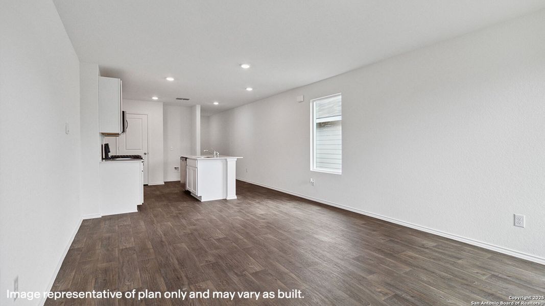 Spacious, unfurnished interior of a new home in Navarro Fields, Seguin (Image 20). Spacious, unfurnished interior of a new home in Navarro Fields, Seguin (Image 20).