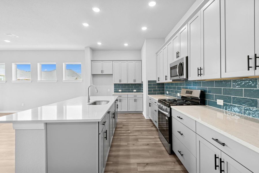 Furnished interior view inside a new home in Escondido 50' Homesites, Magnolia (Image 12). Furnished interior view inside a new home in Escondido 50' Homesites, Magnolia (Image 12).