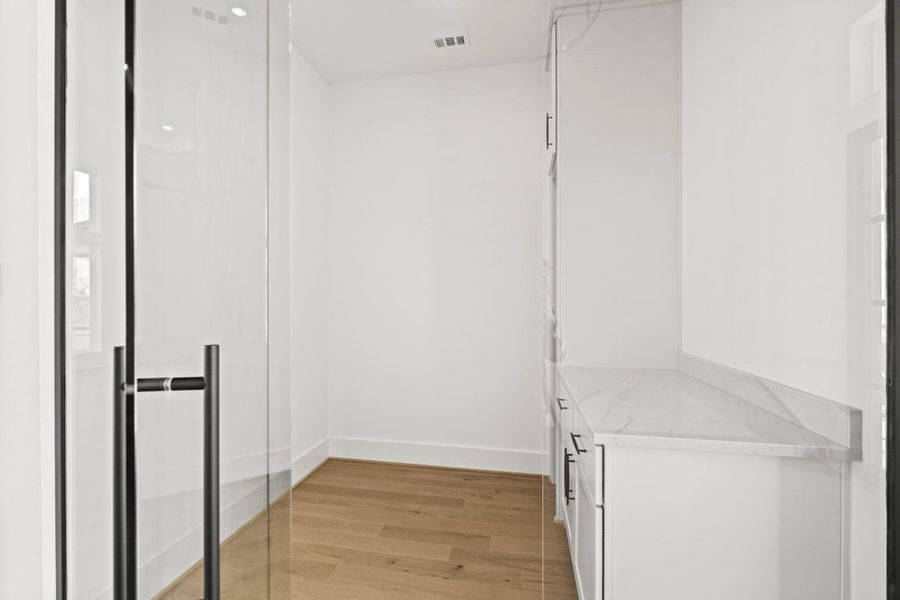 Image 43 of a home in Weston Lakes. Image 43 of a home in Weston Lakes.