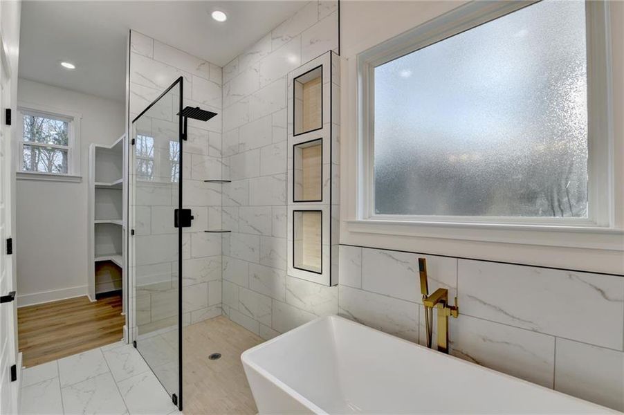 Furnished interior view inside a new home in , Lawrenceville (Image 15).